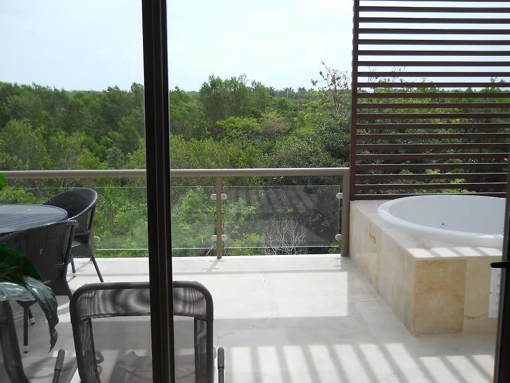 Questzal D7 Bahia Principe Sian Kaan 2Bdr Penthouse Apartment Chemuyil Mexico